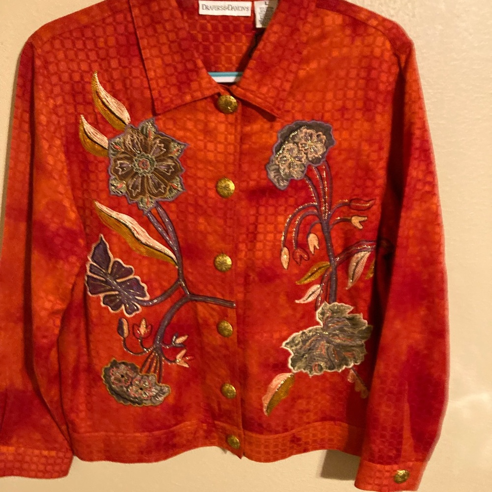Draper’s & Damon’s embroidered jacket